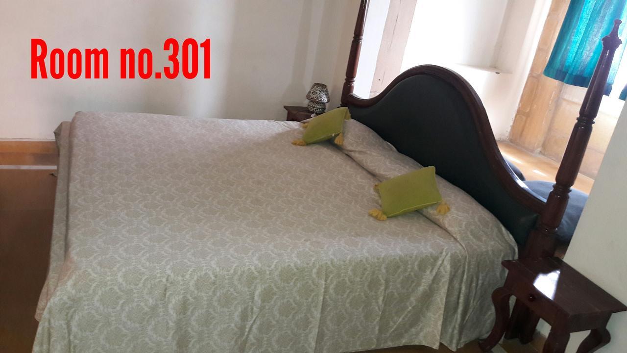 Hotel Narayan Niwas Jaisalmer Zewnętrze zdjęcie