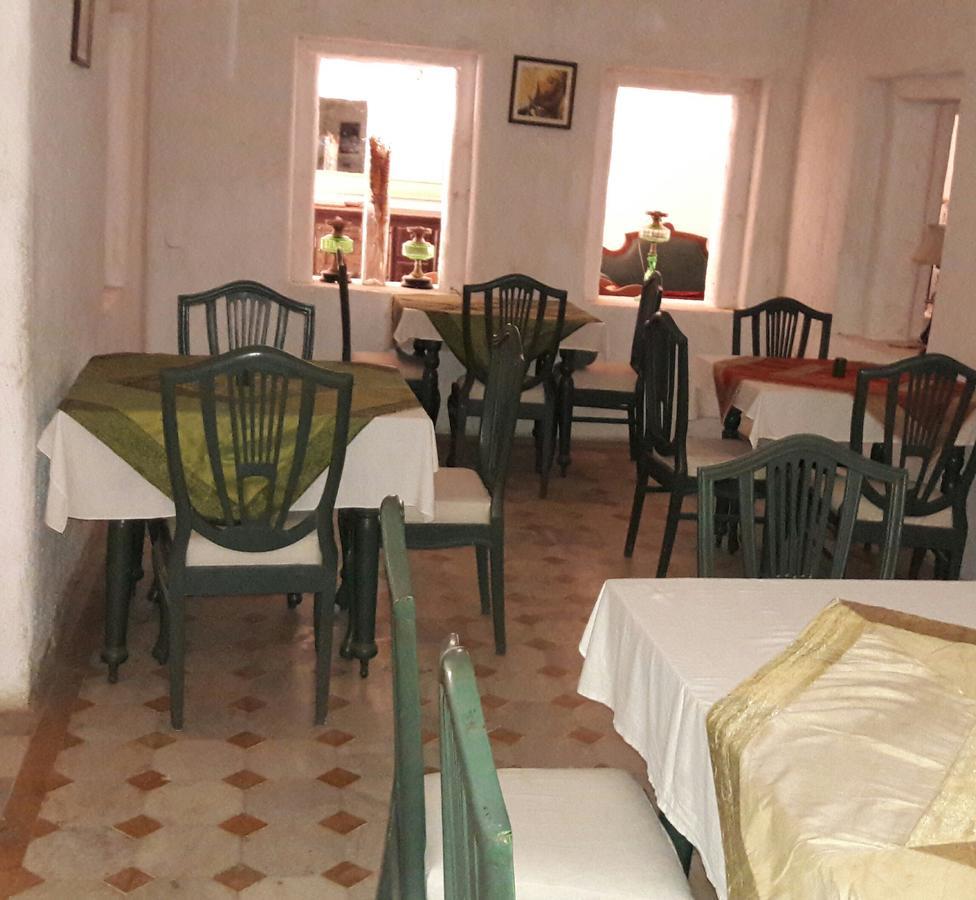Hotel Narayan Niwas Jaisalmer Zewnętrze zdjęcie
