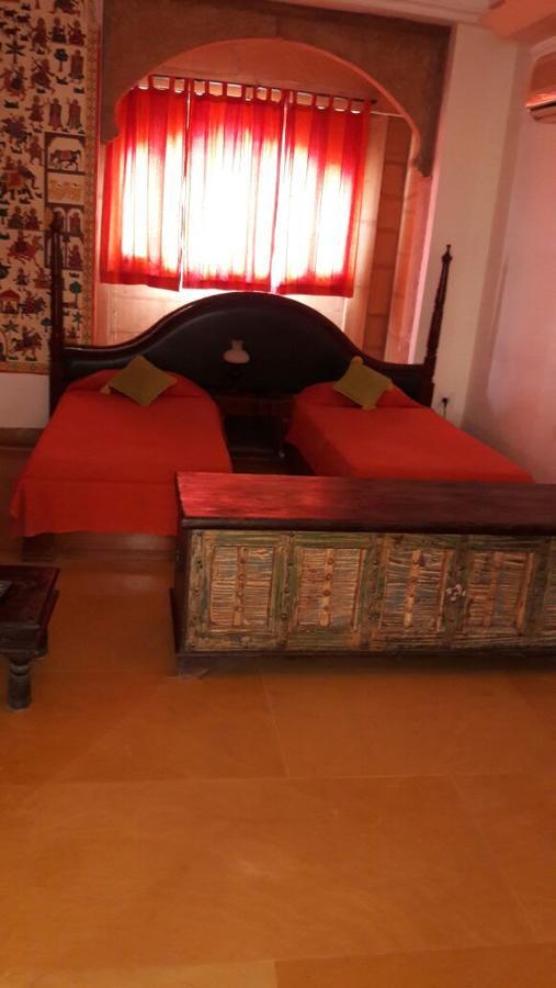 Hotel Narayan Niwas Jaisalmer Zewnętrze zdjęcie